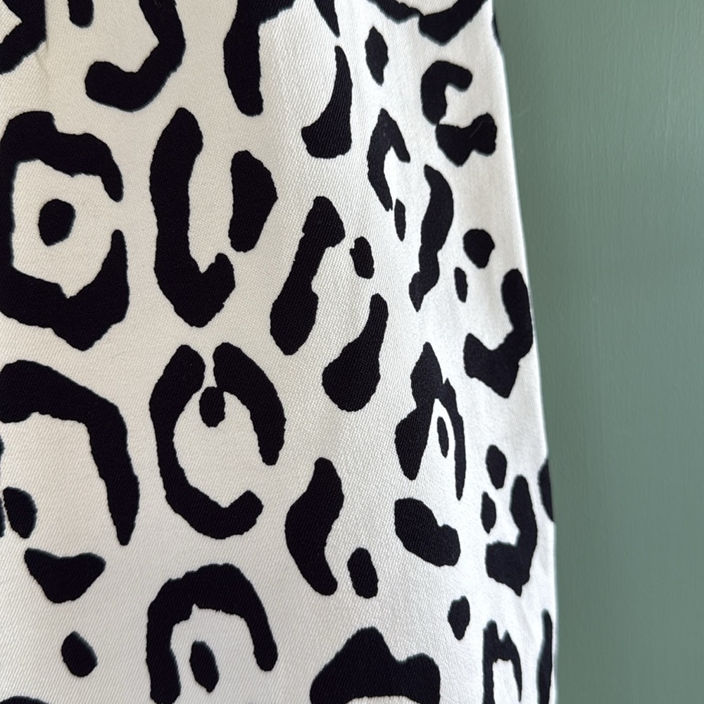 NWT Ann Taylor White Black Animal Print Midi Pencil Skirt Sz 8 - Picture 8 of 8
